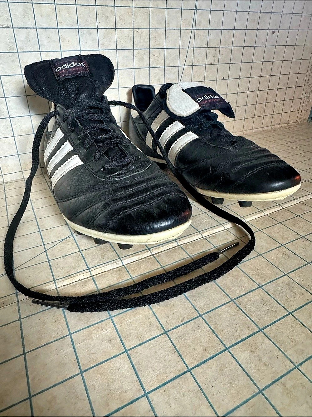 adidas Copa Mundial Firm Ground Soccer Cleats Black & White US 81⁄2